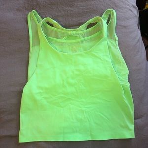 Cropped Lululemon top w/ built in sports bra
